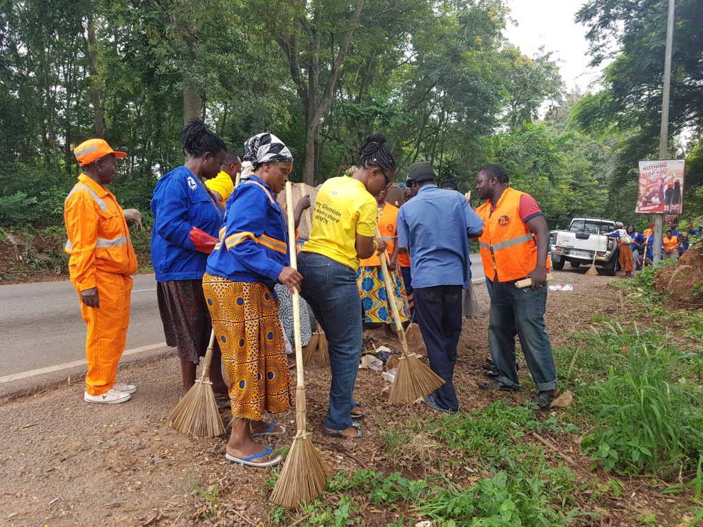 Uphold environmental hygiene-MTN staff lead by example – Raw Gist